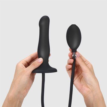 Фото 【Надувний фалоімітатор Strap-On-Me INFLATABLE DILDO PLUG - NOIR, кулька всередині, діаметр до 6 см】 артикул 【SO7383】 для покупки у FunLove